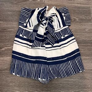 Lulus tie front romper